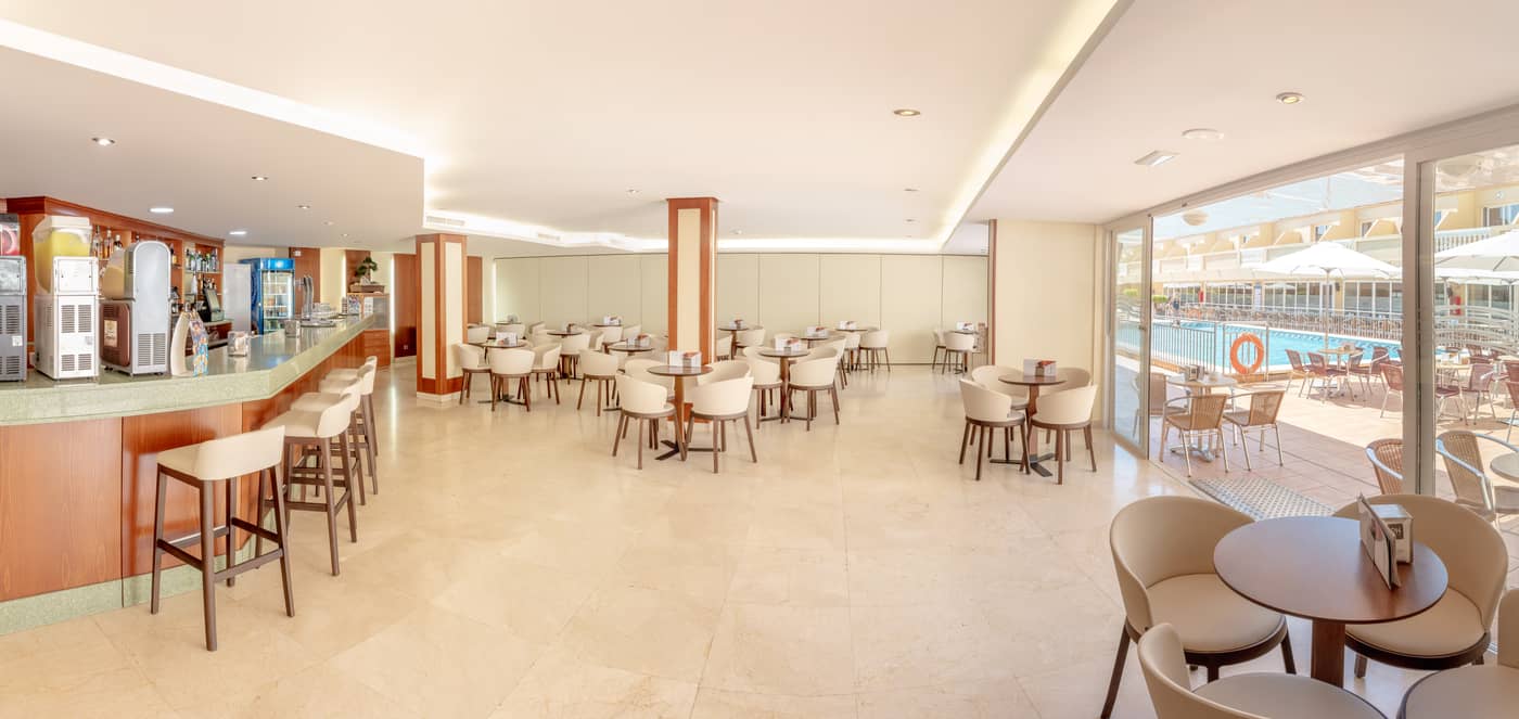 04.09.25 RH Casablanca Suites