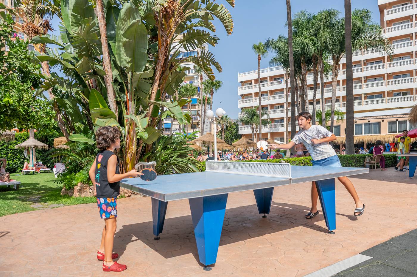 Parasol-Garden-Sports-and-Entertainment-66