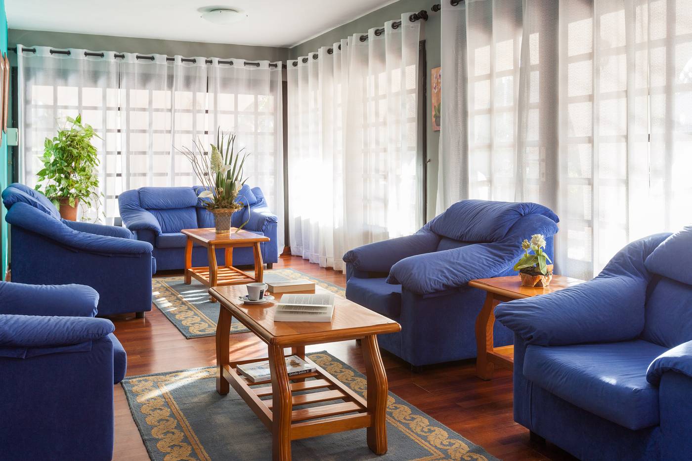 Puerto-Caleta-Lobby-12