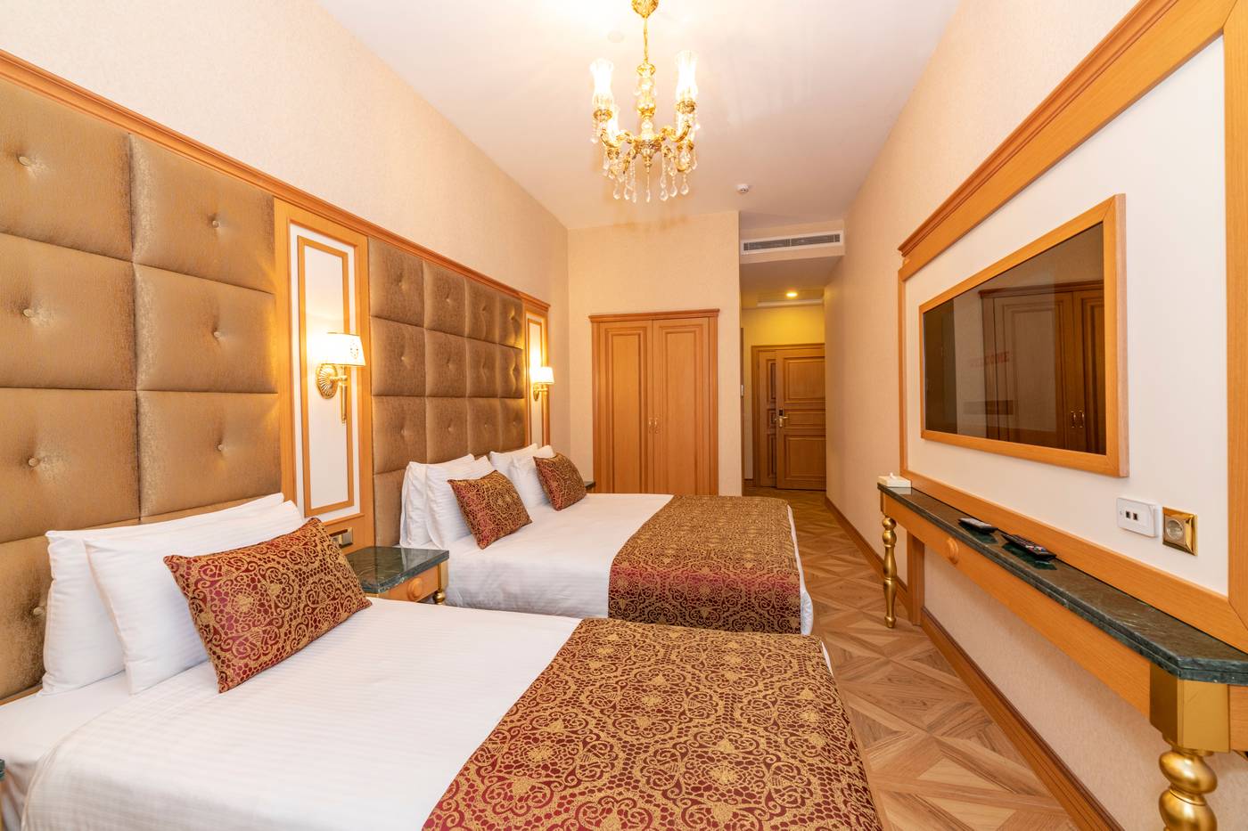 Celal-Aga-Konagi-Room-9