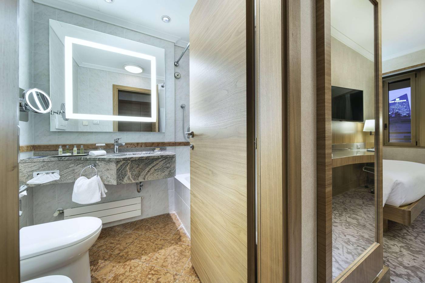 Hilton-Milan-Room-44