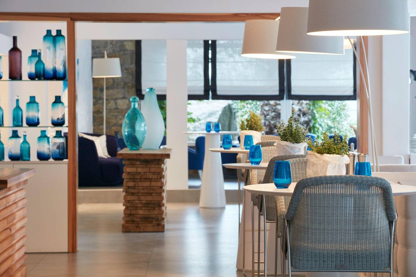 Myconian-Ambassador-Hotel-Relais---Chateaux-Hotel-Restaurant-43