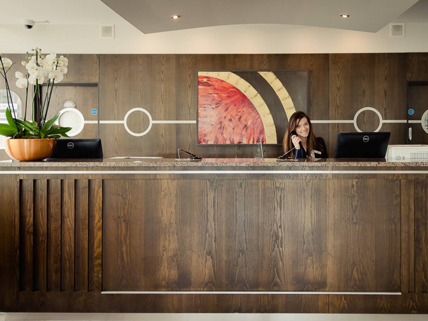 Aspect-Hotel-Parkwest-Lobby-3