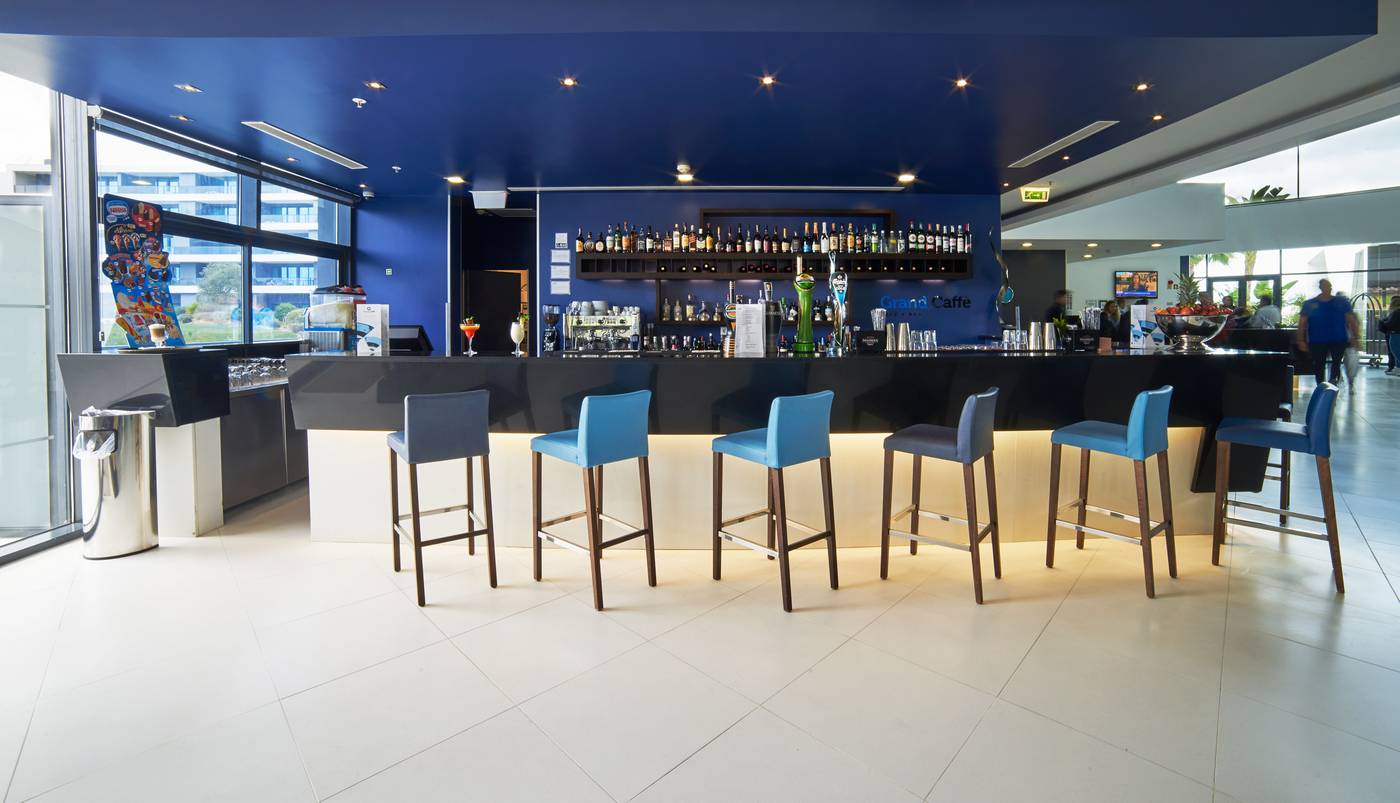 Alvor-Baia-Resort-Hotel-Bar-40