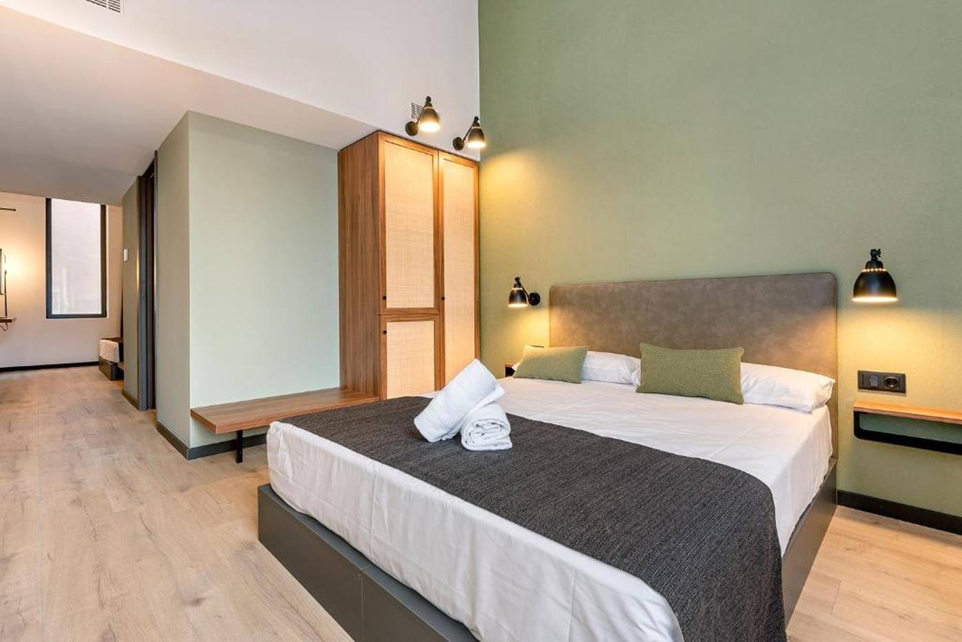 Hotel Orangine-Spain-Hospitalet de Llobregat-Room-5