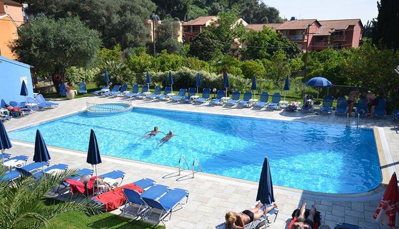 Irene-Apartments-Ag--Gordios-Pool-3