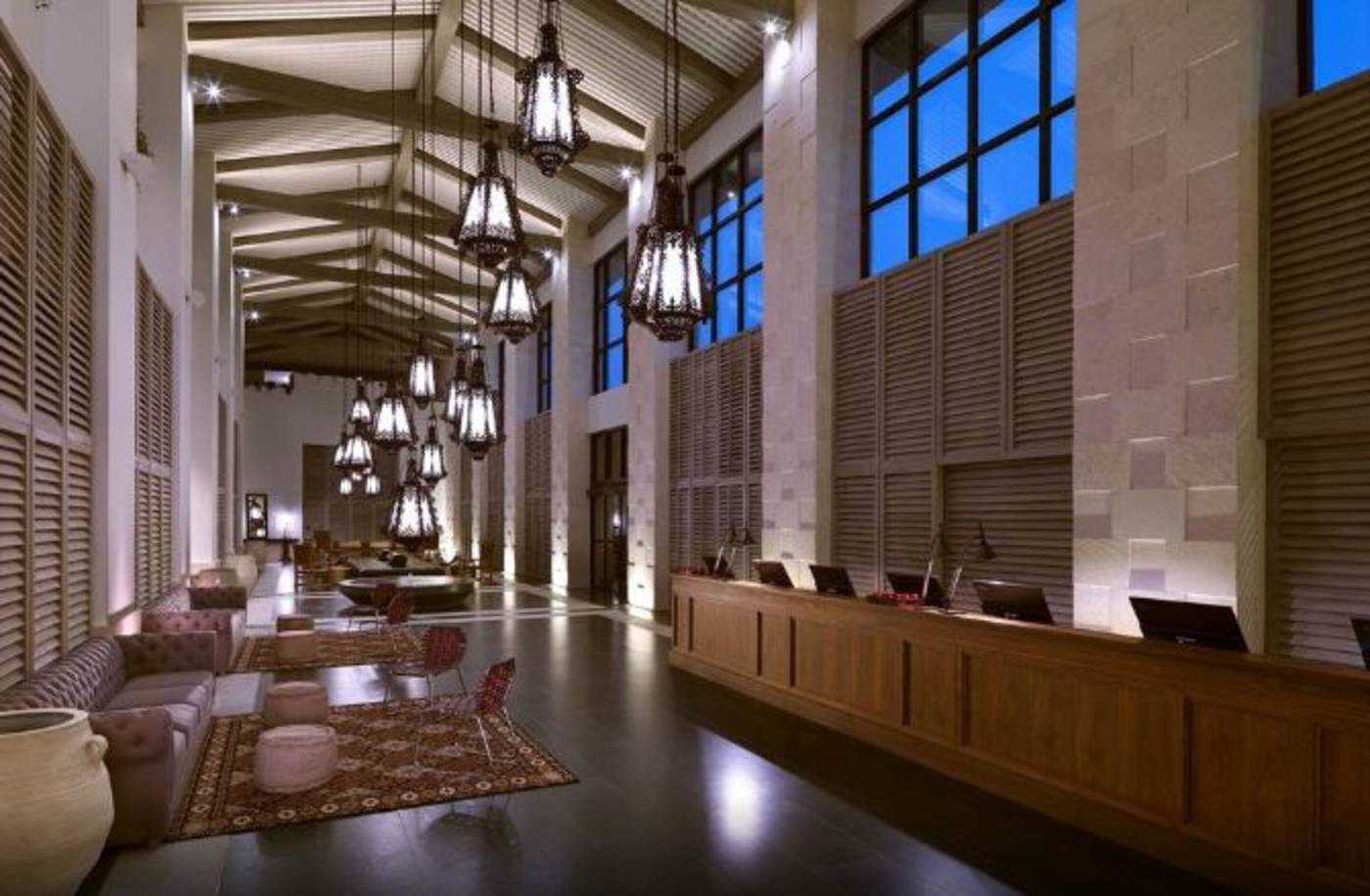 Unico-20-87-Lobby-43