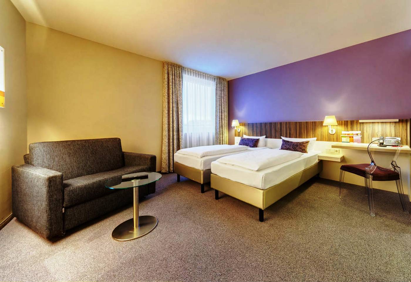 Premier Inn Nuernberg City Nordost-Germany-Bayern-Room-7