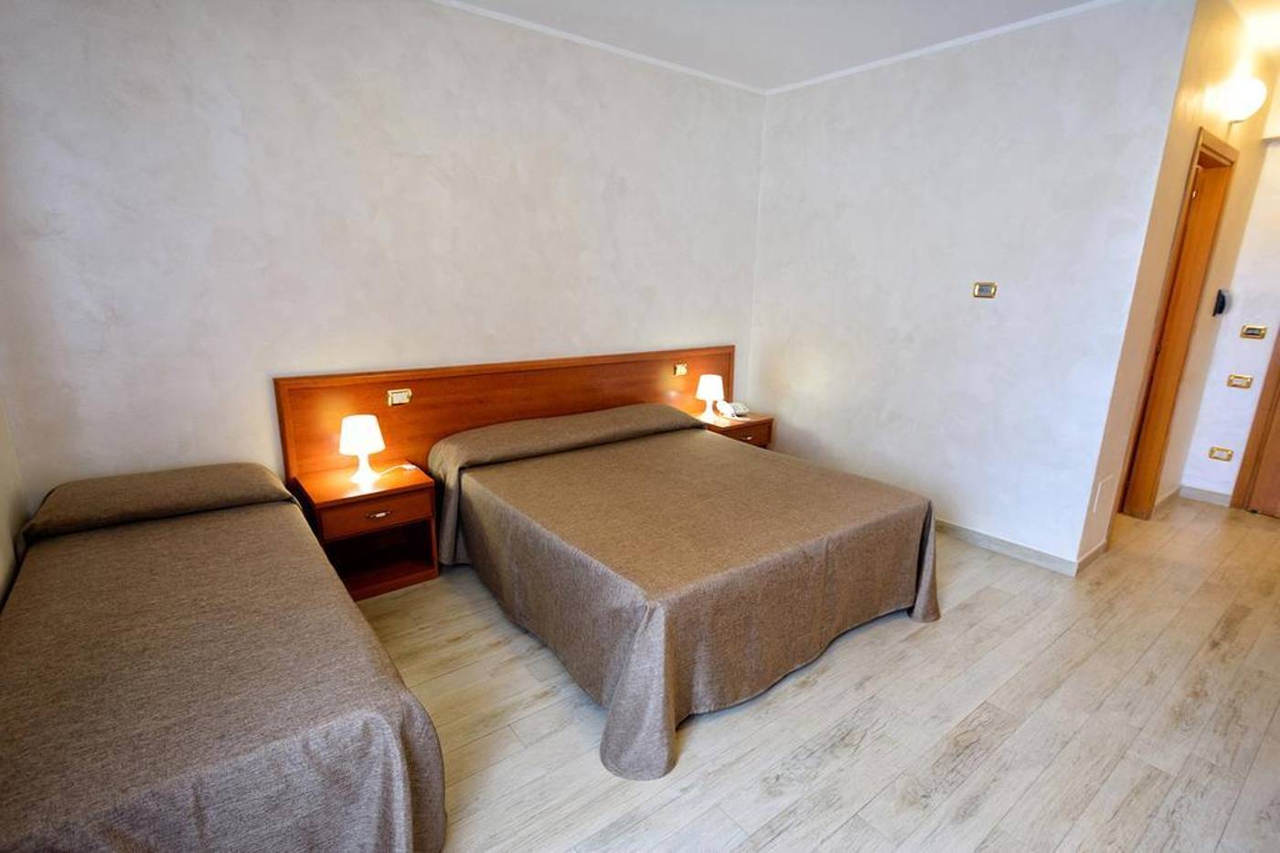 Sport Village Hotel-Italy-AQUILA ABRUZZO-General view-2