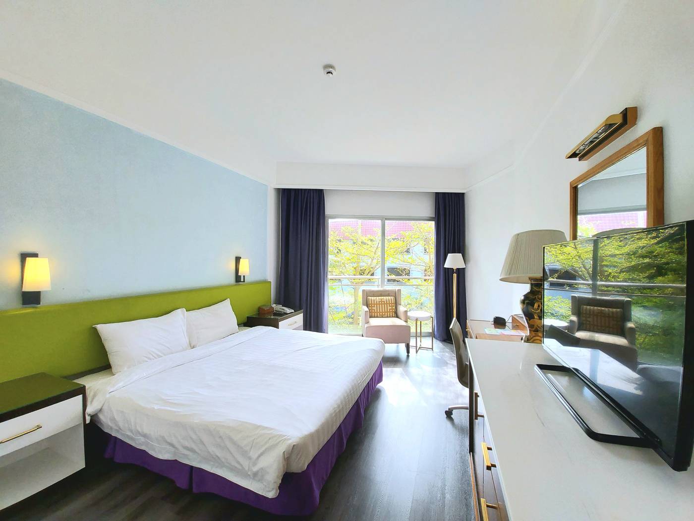 Silvermine-Beach-Resort-Room-12