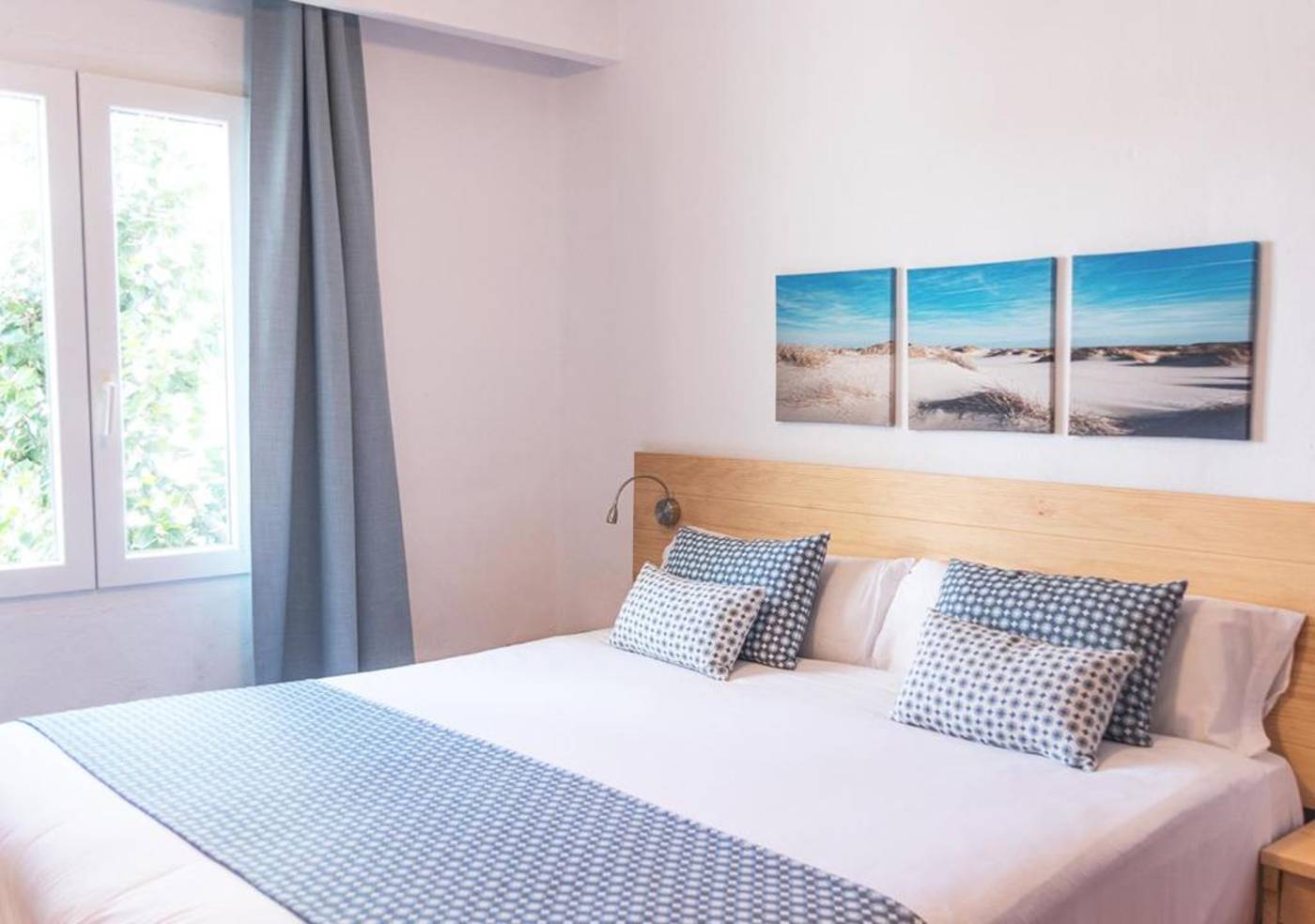 Tramontana-Park-Room-26