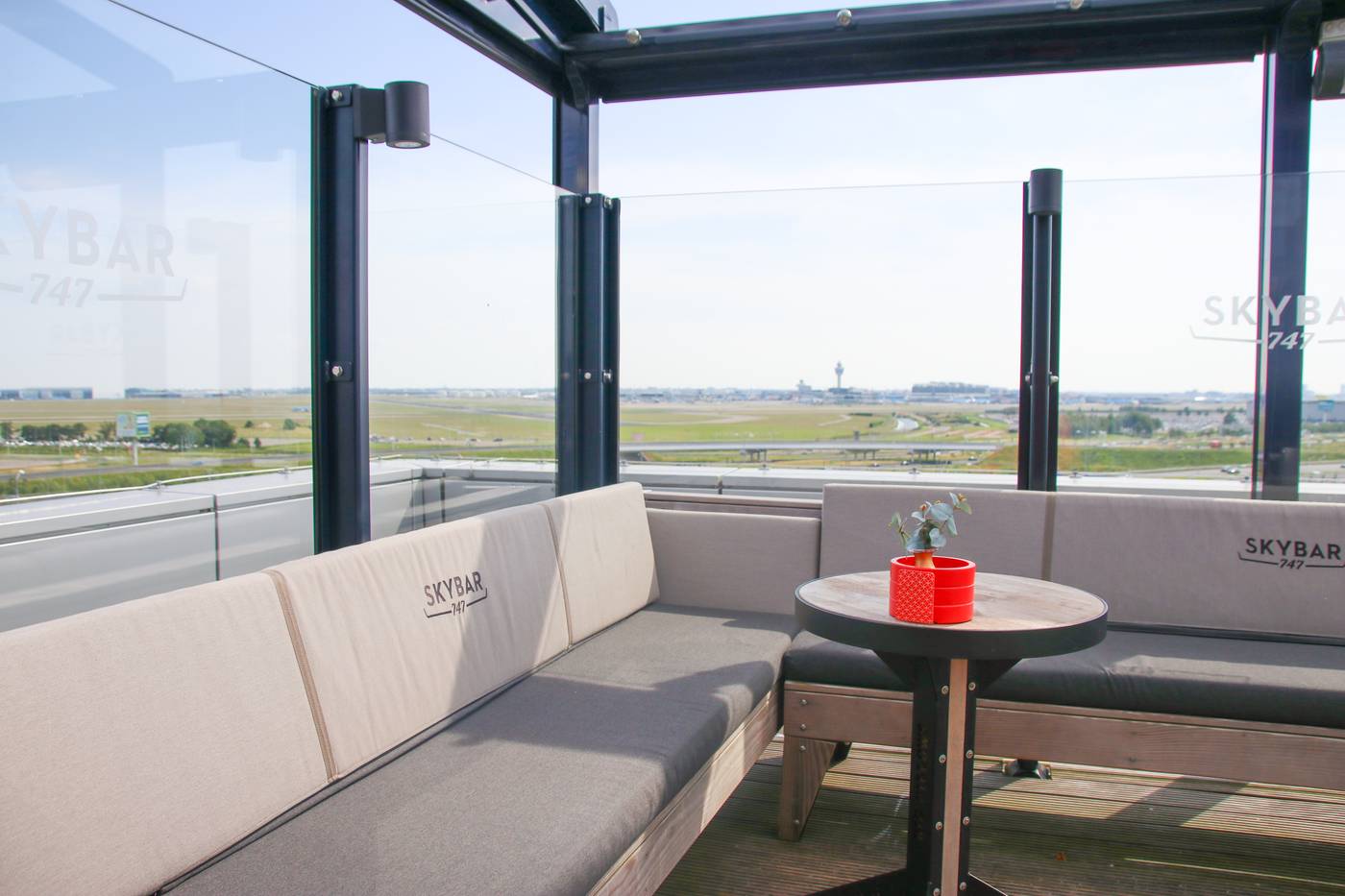 Corendon Urban Amsterdam Schiphol Airport - Netherlands - Badhoevedorp - Terrace - 6