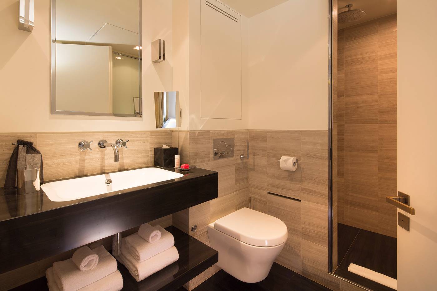 Marignan-Champs-Elysees-Room-44