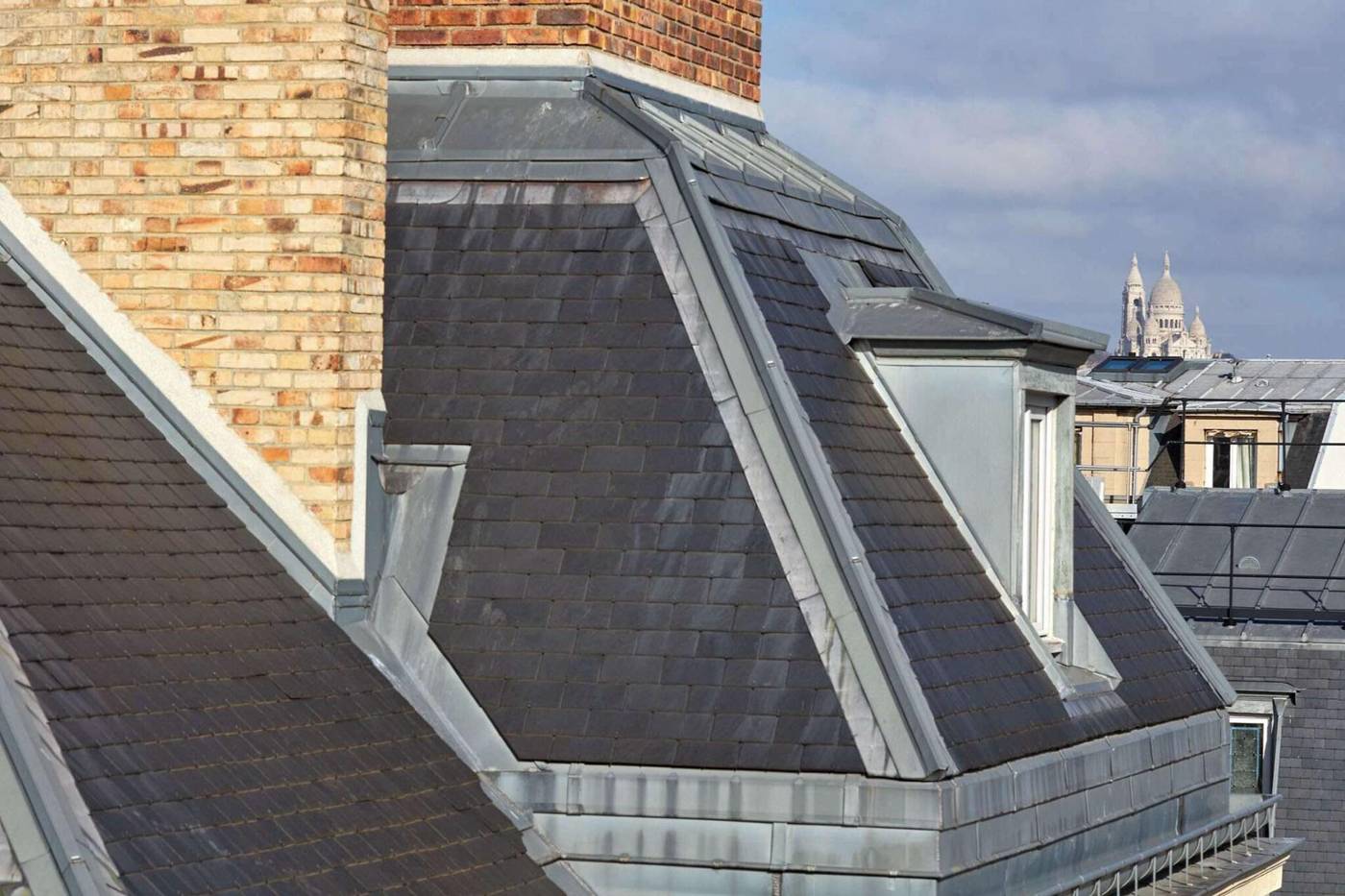 Regina-Hotel-Sports-and-Entertainment-9