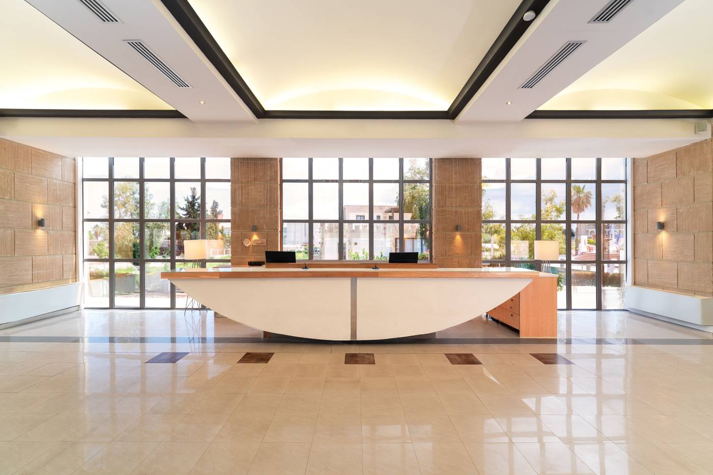 Ocean-Blue-Hotel-Lobby-37