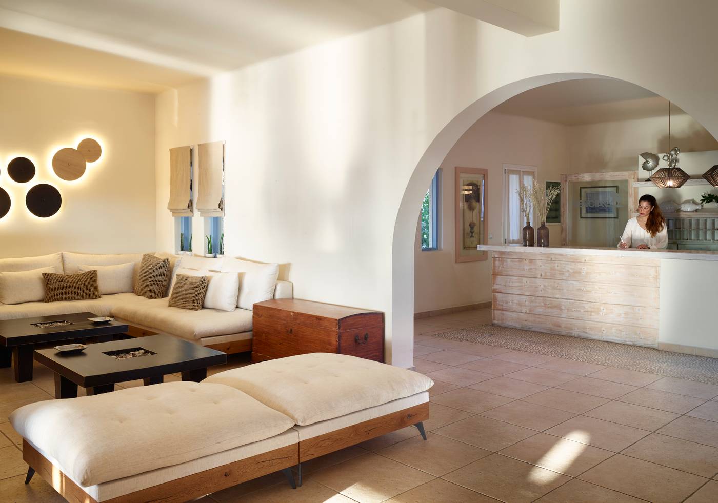 Vencia-Boutique-Hotel-Lobby-57