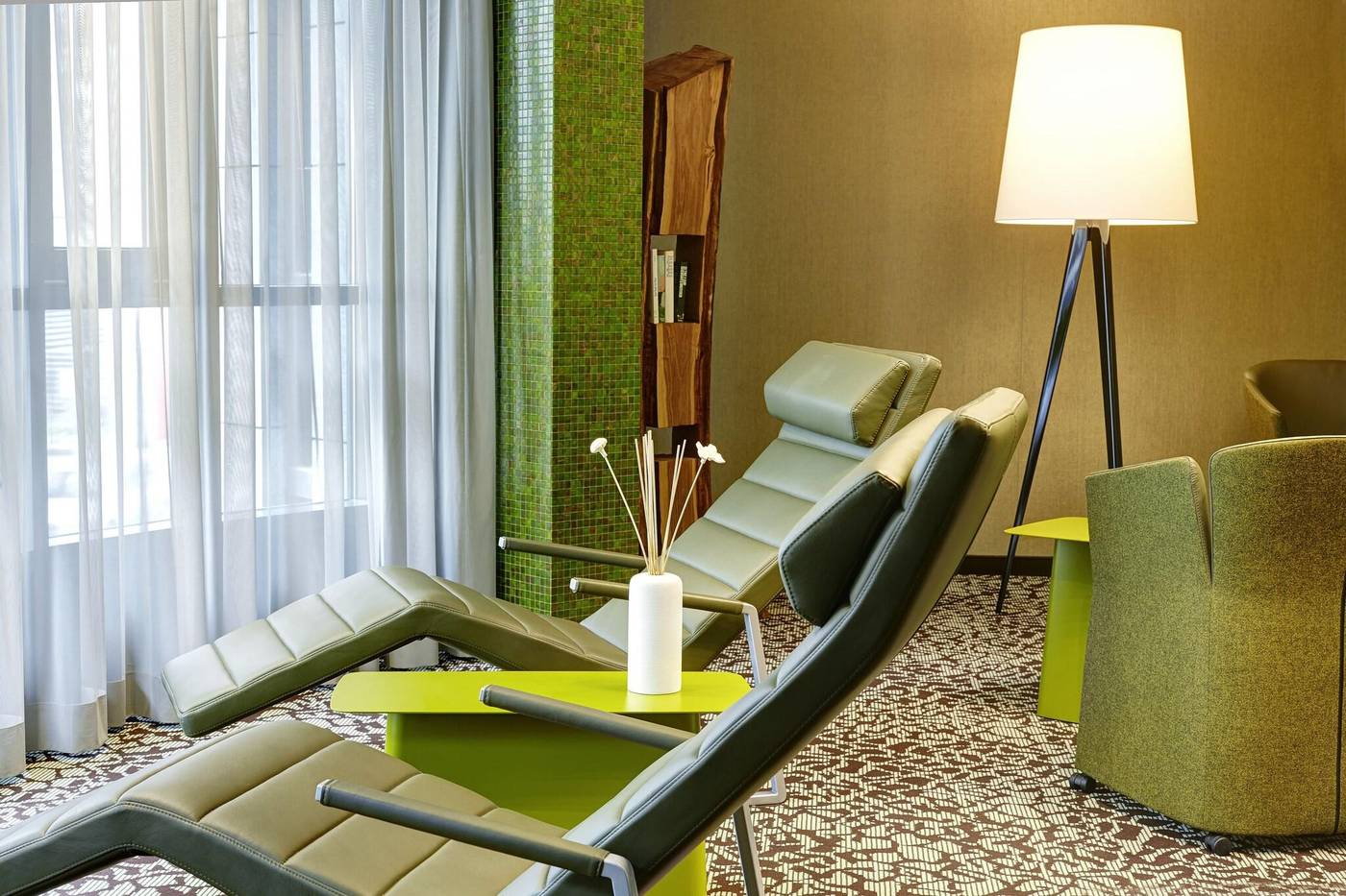 Continental-Park-Switzerland-Lucerne-Lobby-7