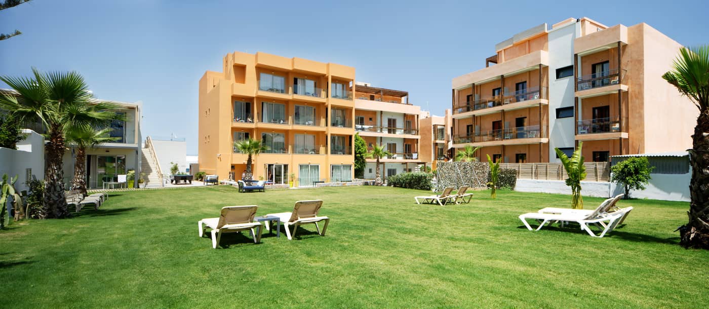 Palmera-Beach-Hotel---Spa---Adults-Only-Sports-and-Entertainment-4