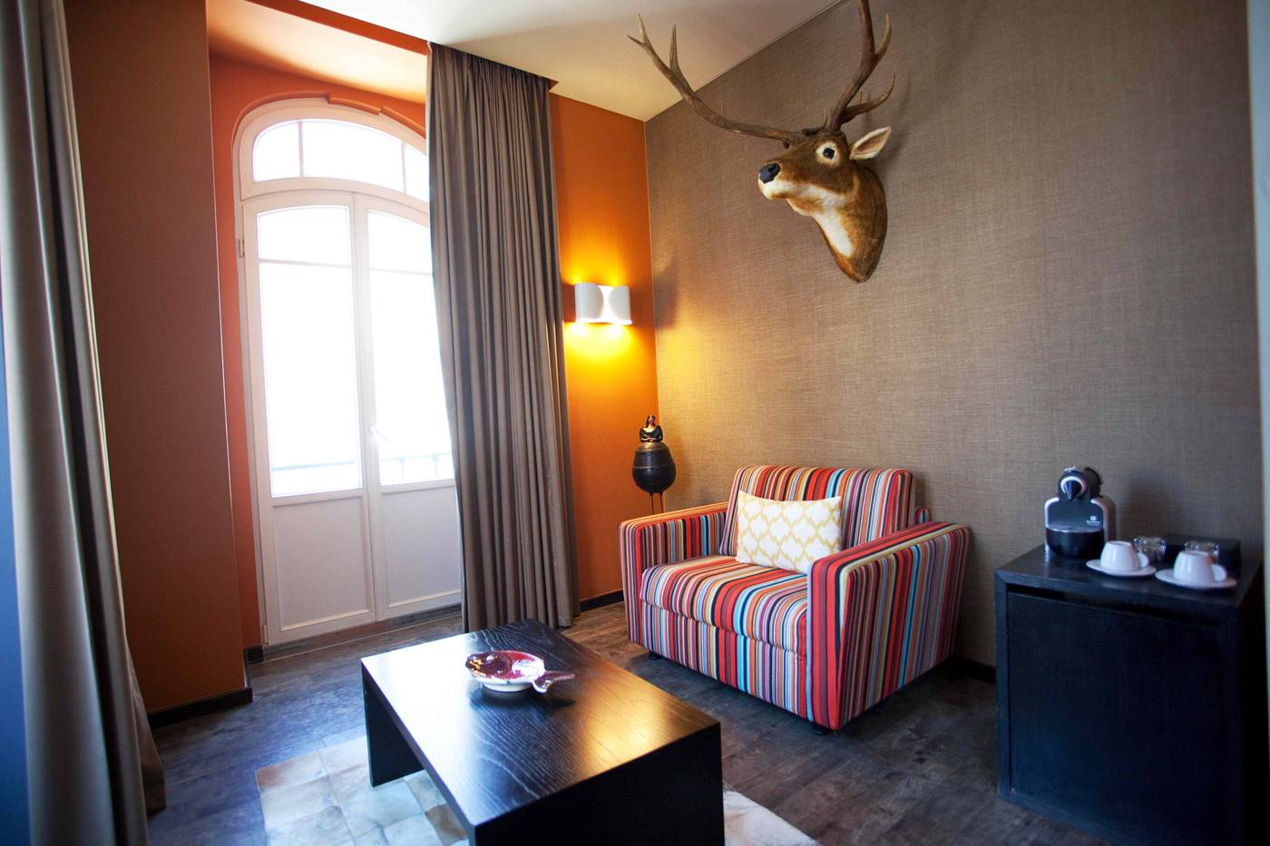 Internacional-Design-Hotel-Room-23