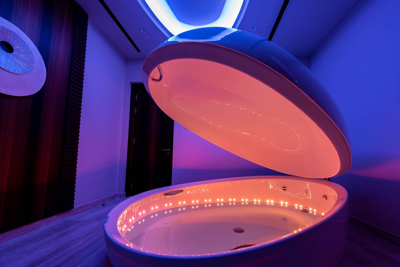 Adams-Beach-Hotel-Sports-and-Entertainment-82