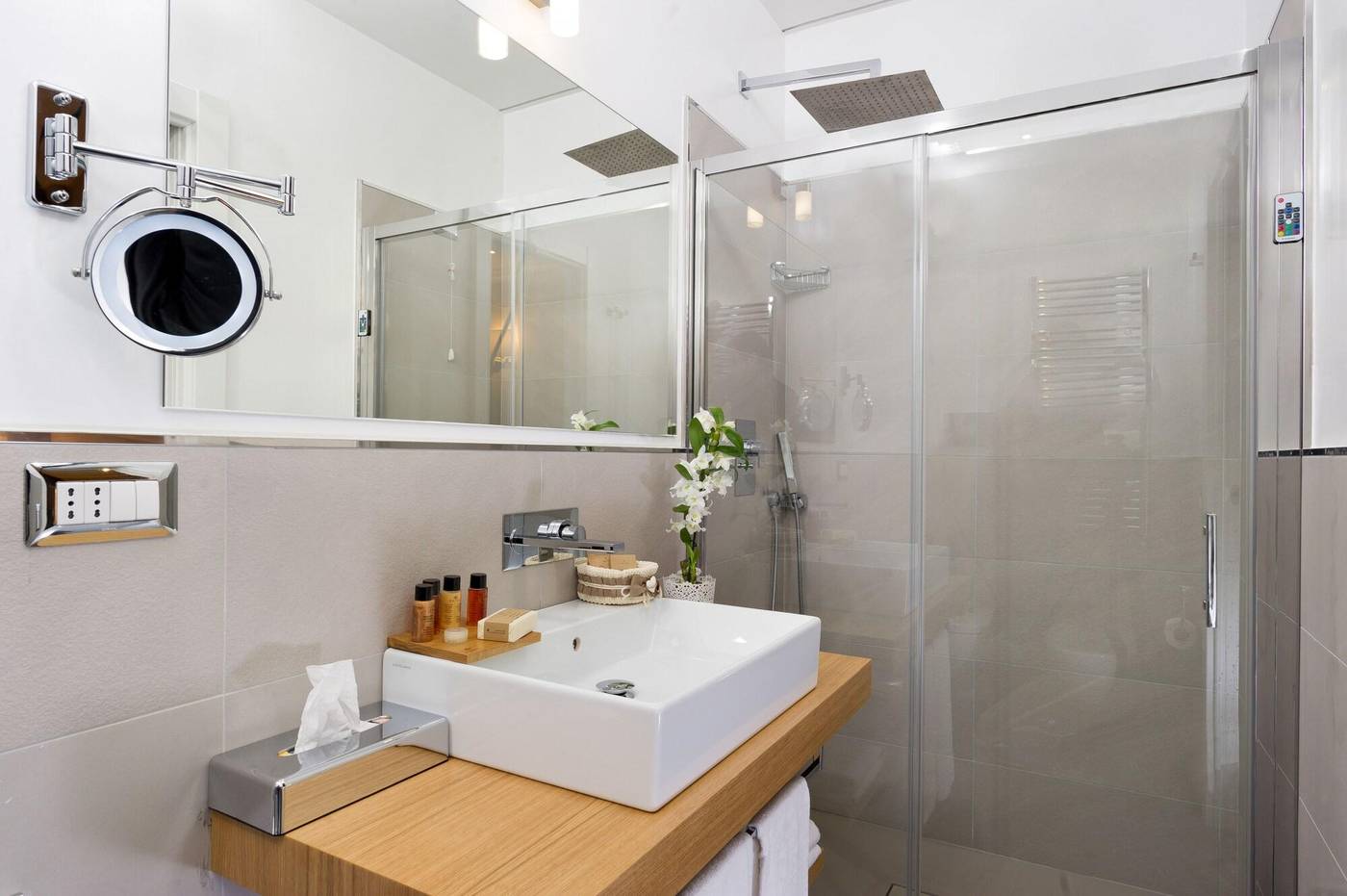 Vico-Rooms-And-Terrace-Room-48