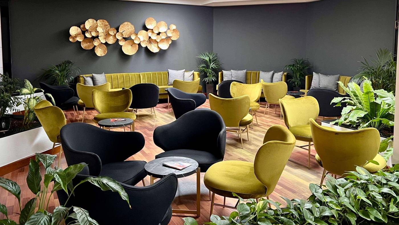 Hotel-Puerto-Palace-Lobby-47