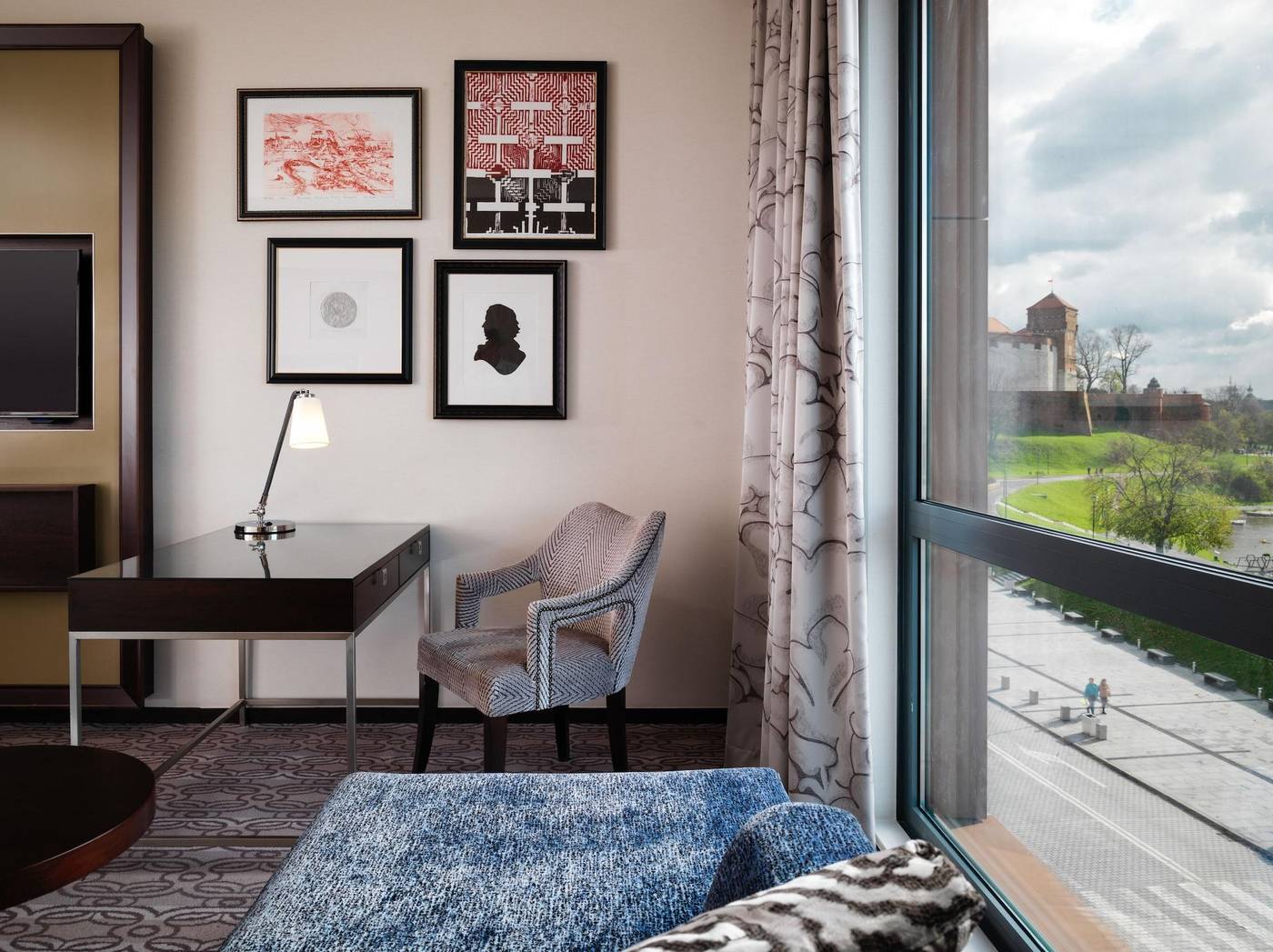 Sheraton-Grand-Krakow-Room-43