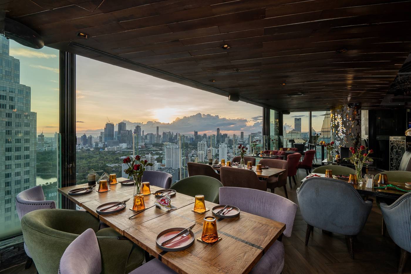 The-Continent-Hotel-Sukhumvit---Asok-BTS-Bangkok-Bar-16