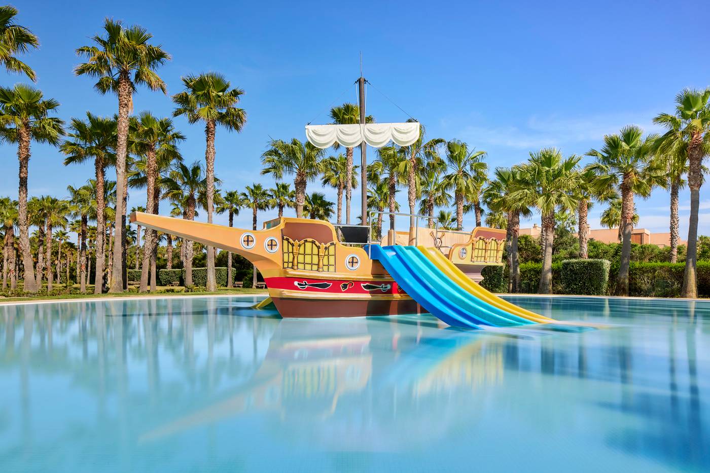 NAU-Salgados-Palace-Pool-52