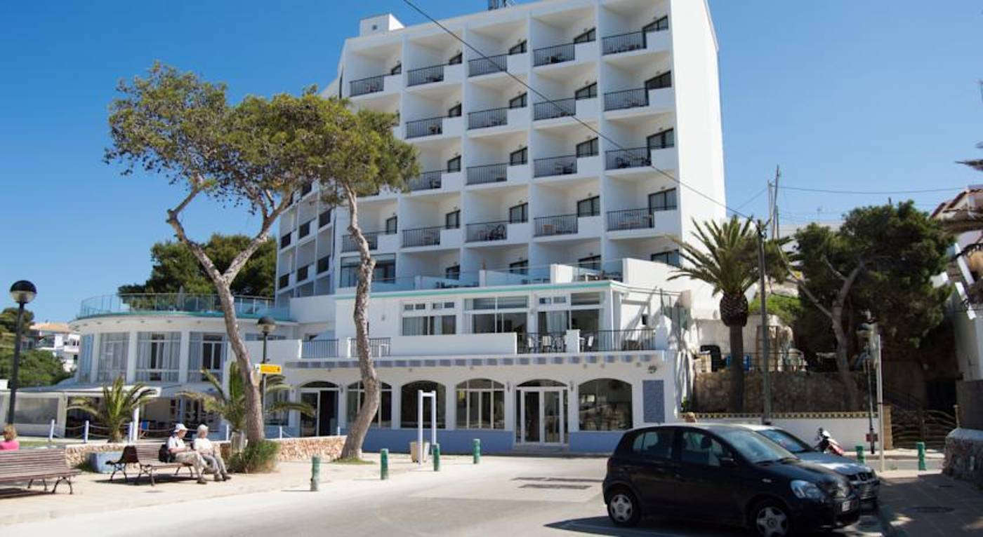 2U Playa Santandria Beach Hotel - Adults Only in Balearics, Menorca, Spain