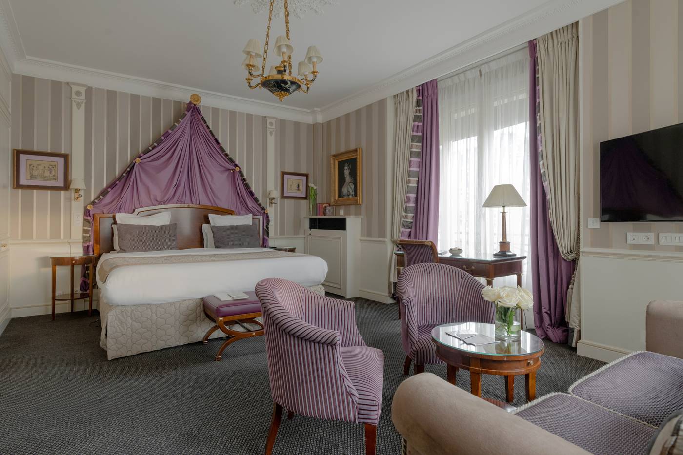 H----tel-Napol----on-Paris-Room-37