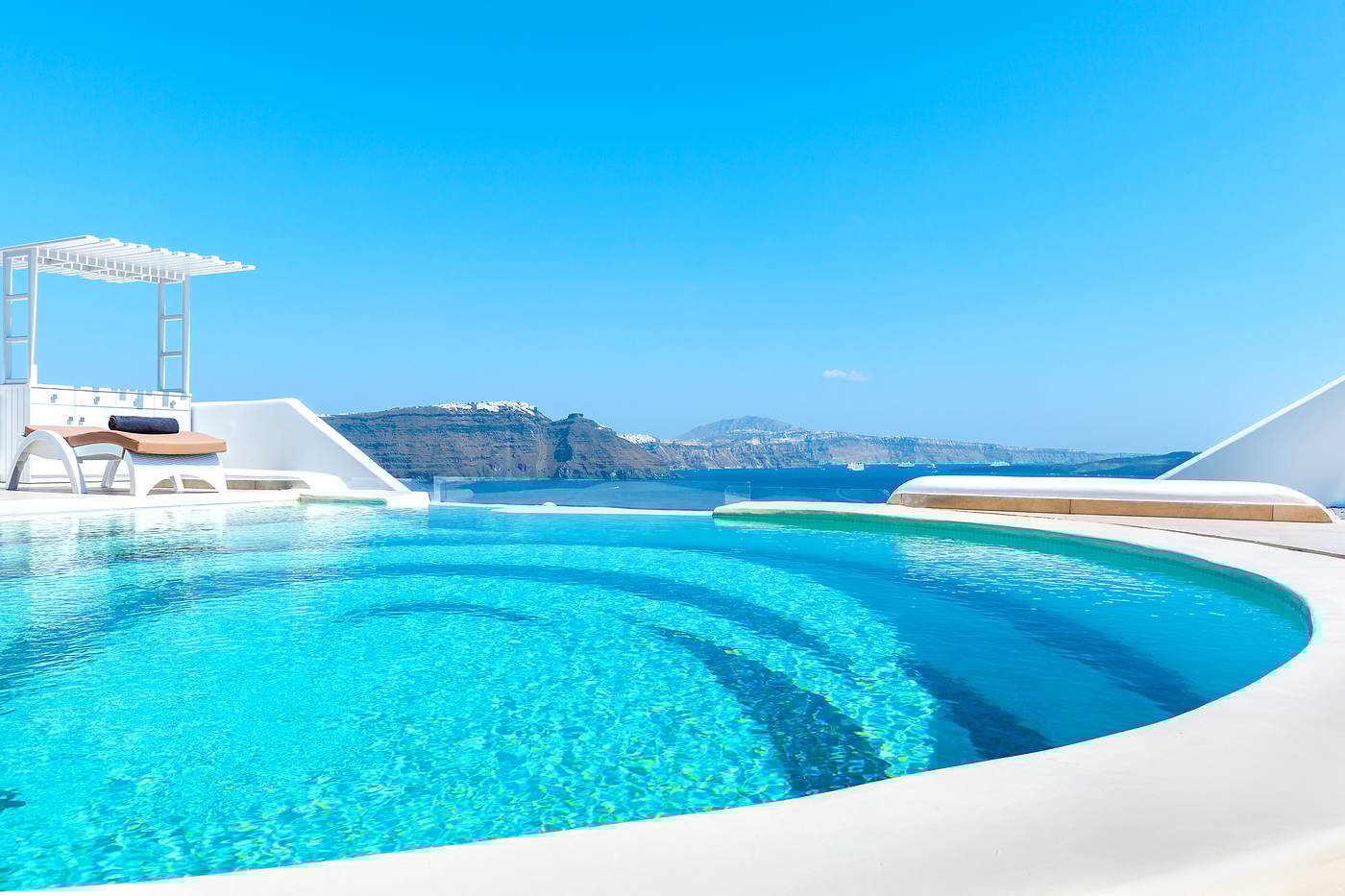 Santorini-Secret-Premium-Pool-34