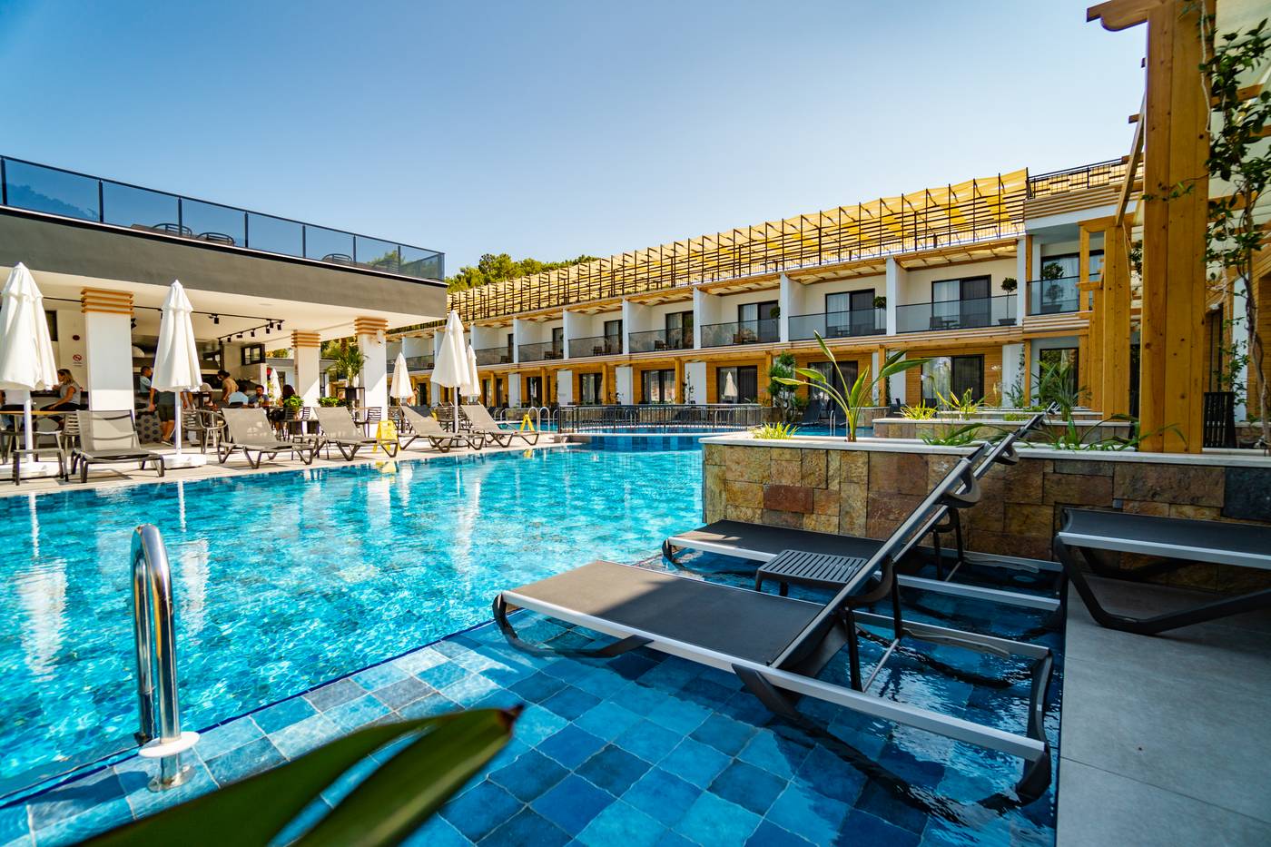 L-Hotel-Sarigerme-Pool-13