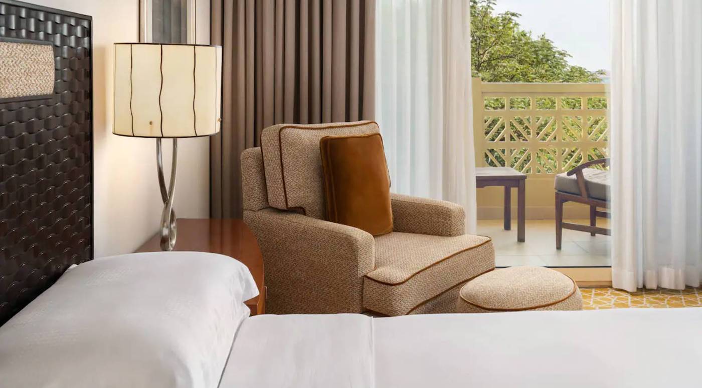 Grand-Hyatt-Doha-Hotel---Villas-Room-36