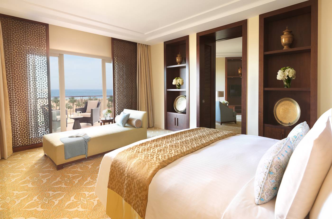 The-Ritz-Carlton--Dubai-Room-35
