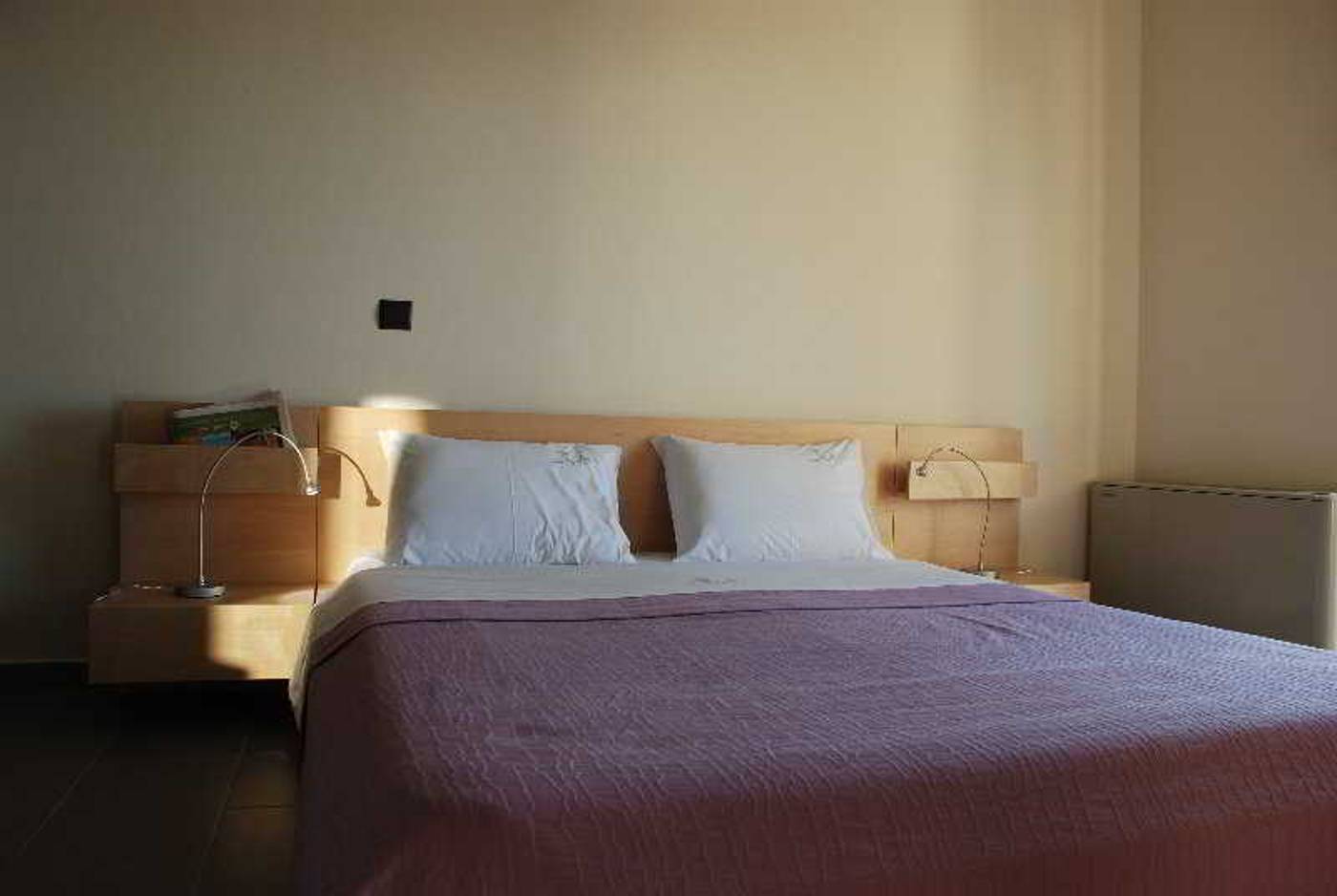 Sugar---Almond--Room-14