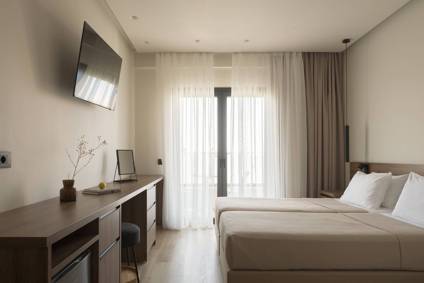 Sergios-Hotel-Room-47