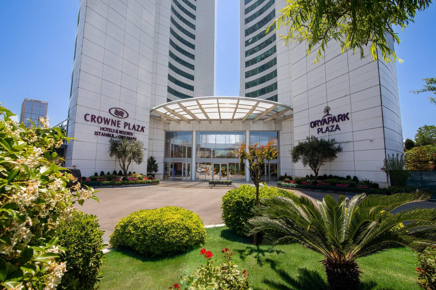 Crowne-Plaza-Istanbul-Oryapark-General-view-11