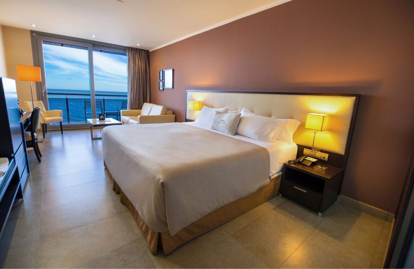 Gran-Hotel-Sol-y-Mar-Room-12