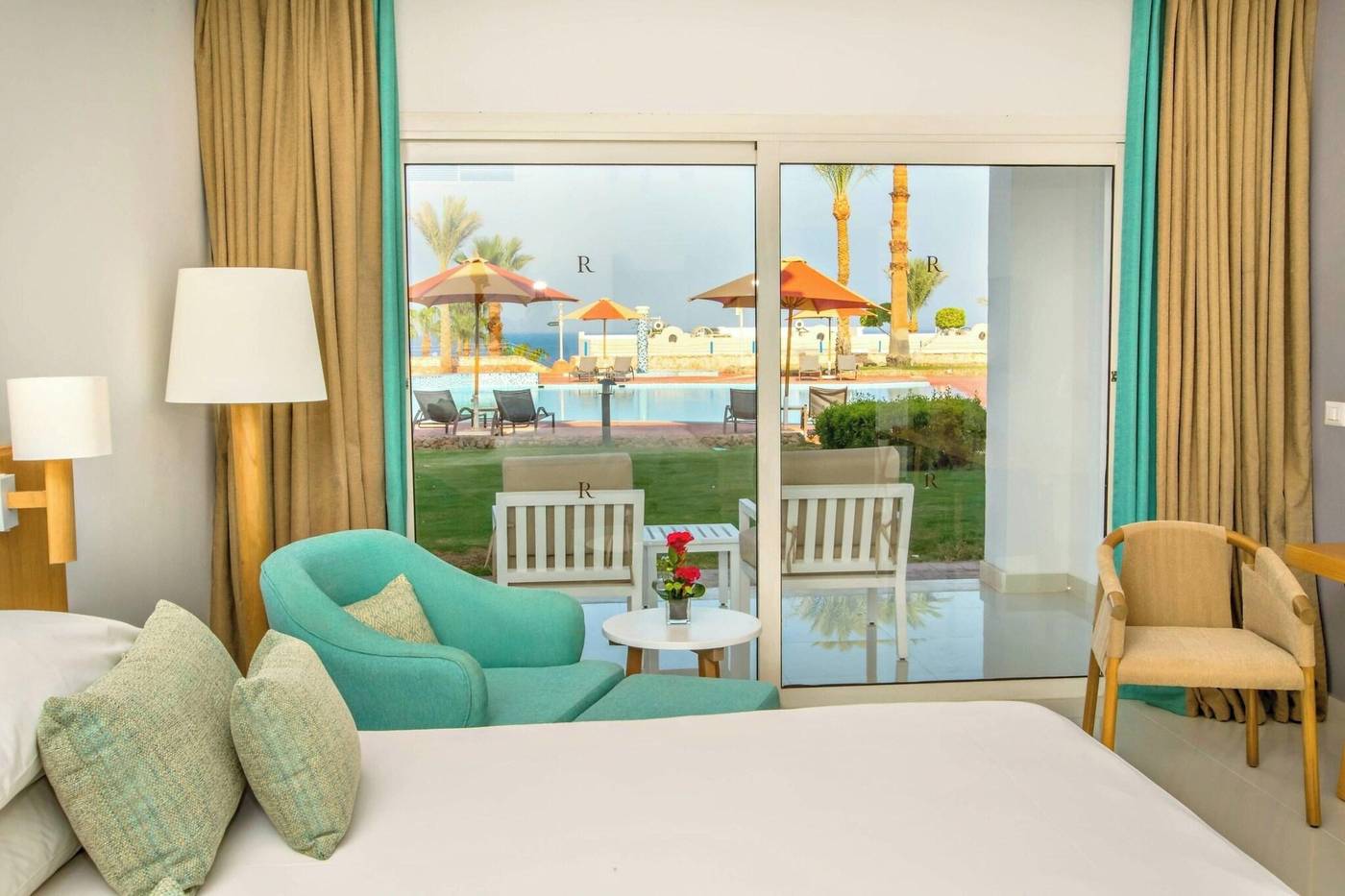 Renaissance-Sharm-El-Sheikh-Golden-View-Beach-Rest-Room-32