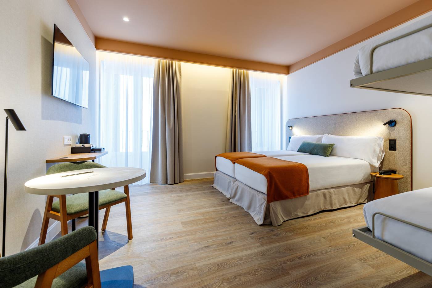 Petit-Palace-Puerta-del-Sol-Room-21