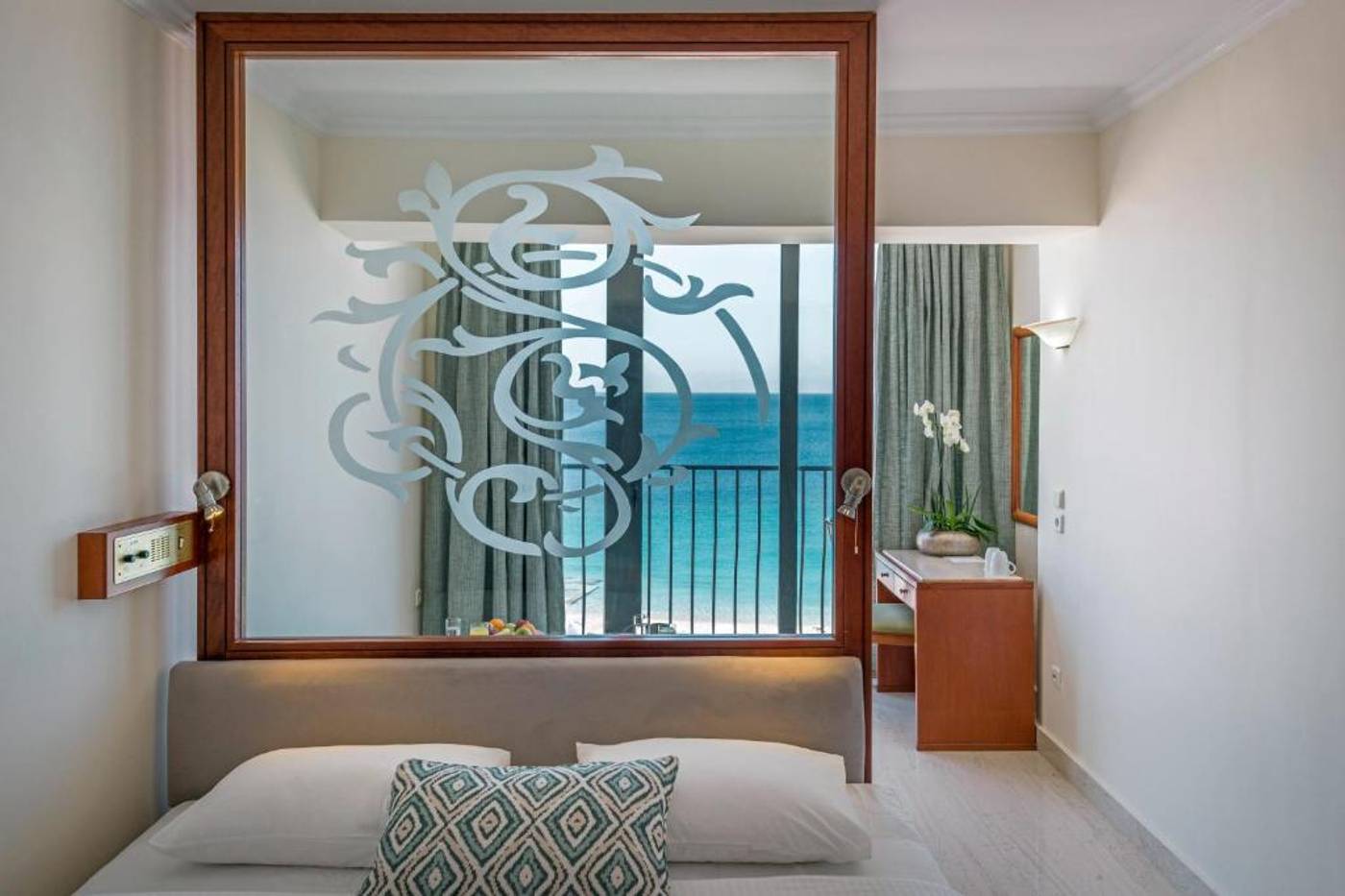 Mitsis-La-Vita-Room-10
