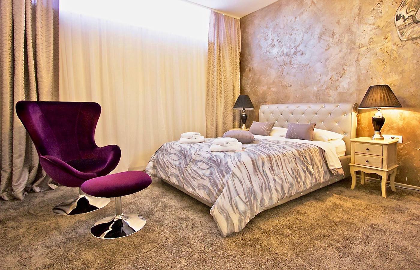 Prima-Luce-Downtown-Room-25