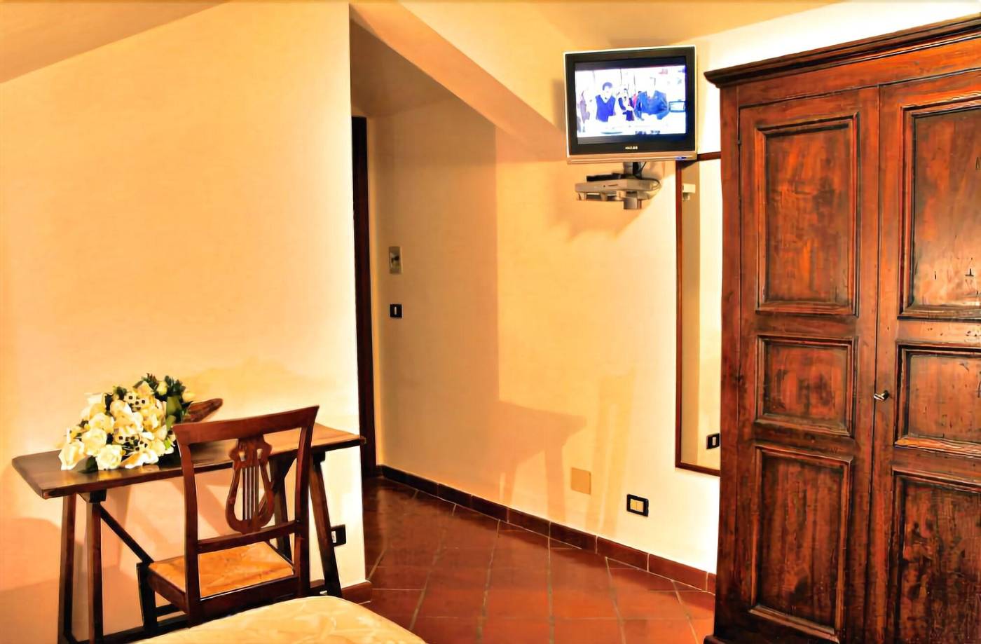 Hotel-Bucaneve-Room-13