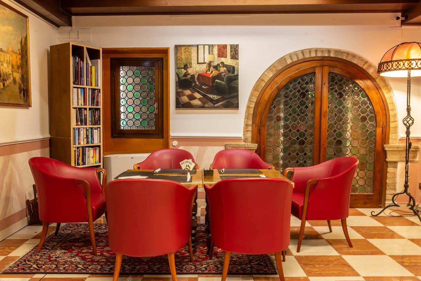 La-Fenice-et-des-Artistes-Bar-23