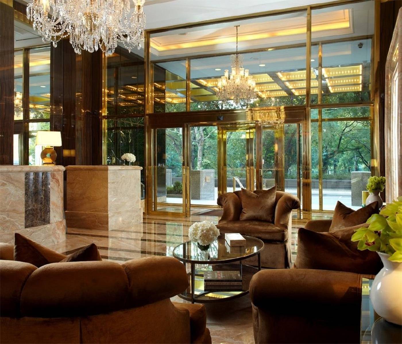 Trump-International-Hotel-and-Tower-New-York-Lobby-3