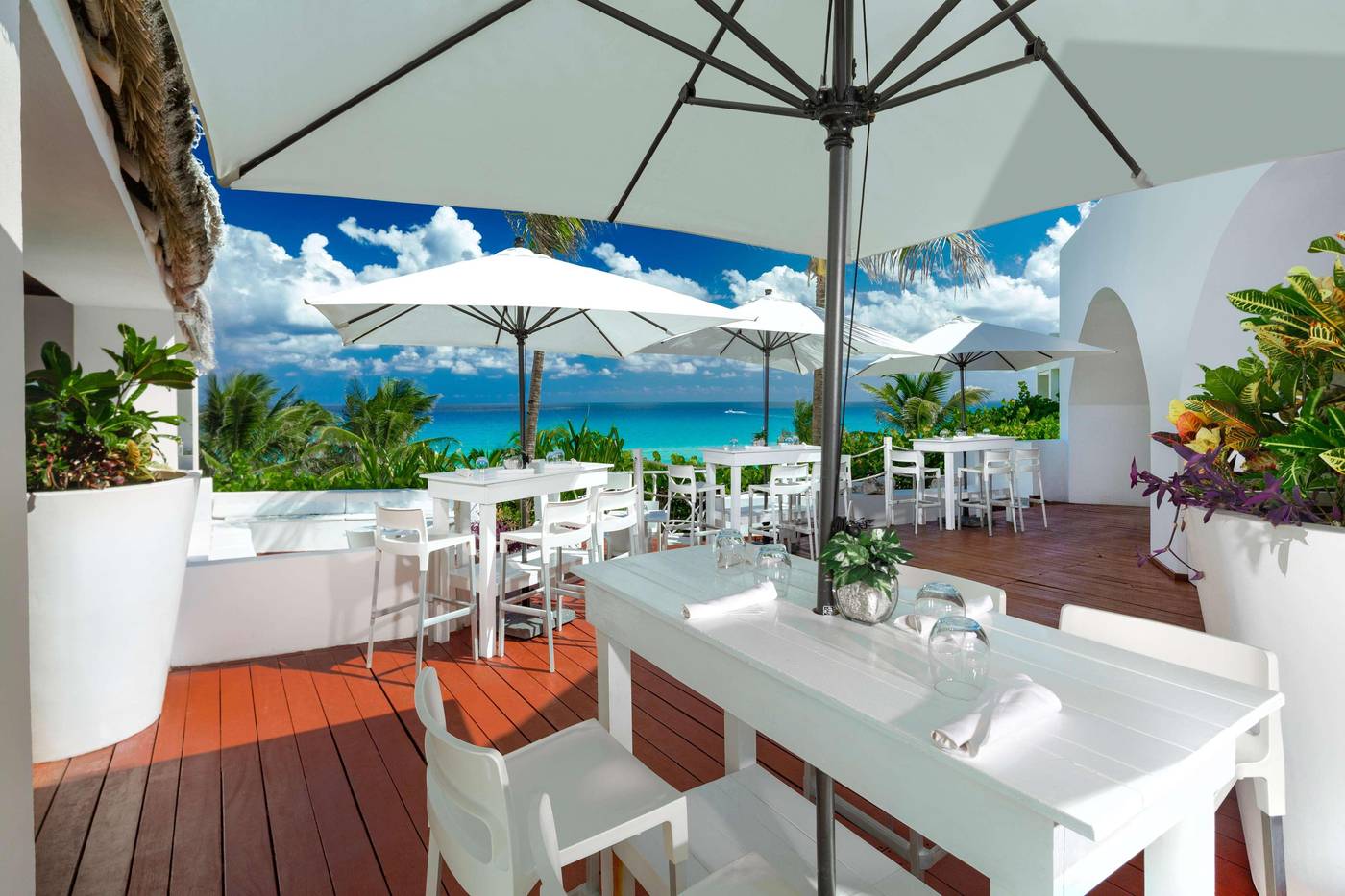 The-Pyramid-at-Grand-Oasis-Restaurant-21