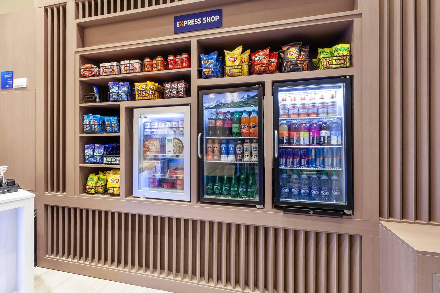 Holiday-Inn-Express-NYC-Brooklyn---Sunset-Park-General-view-16