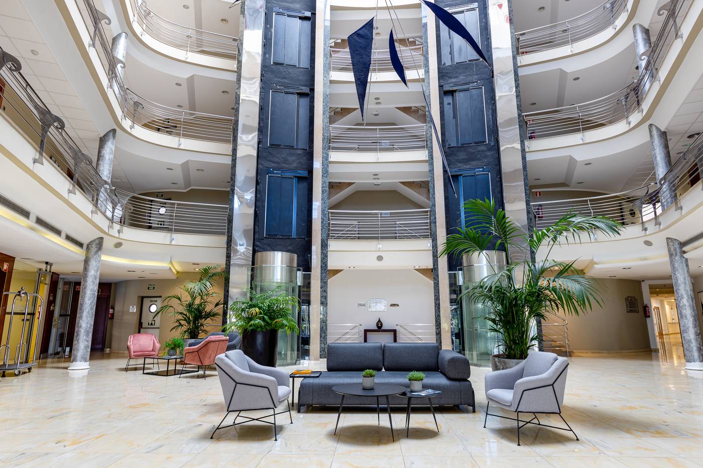 Daniya-Denia-Spa---Business-Lobby-52