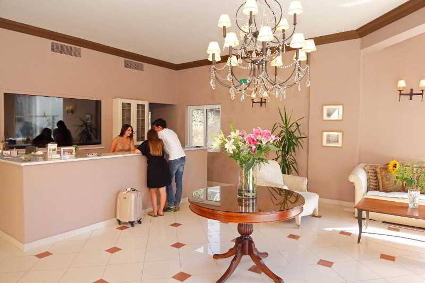 Lambrinos-Suites-Lobby-16